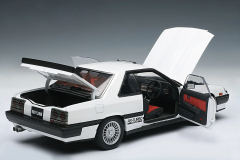 1:18 Nissan Skyline RS-X DR30 Intercooler White - Autoart