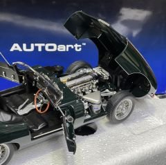 1:18 Jaguar E Type 3.8 Spider 1961 Green - Autoart