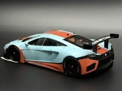 1:18 McLaren 12C GT3 GULF Colour 81343 - Autoart Signature