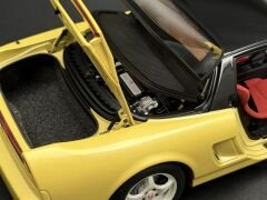 1:18 Honda NSX Type R Yellow Pearl 1992 73297 - Autoart Signature