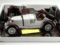 1:18 Mercedes-Benz SSKL 1931 Mille Miglia - Burago İtalyan