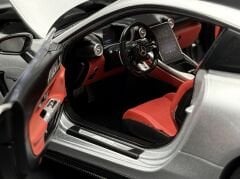 1:18 Mercedes-Benz GT63 AMG Silver 2024 C192 - NZG
