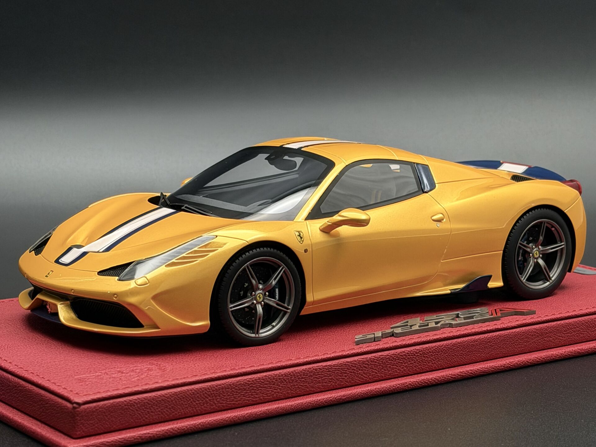 1:18 Ferrari 458 Speciale A 2014 Paris AS Giallo Tristrato - BBR