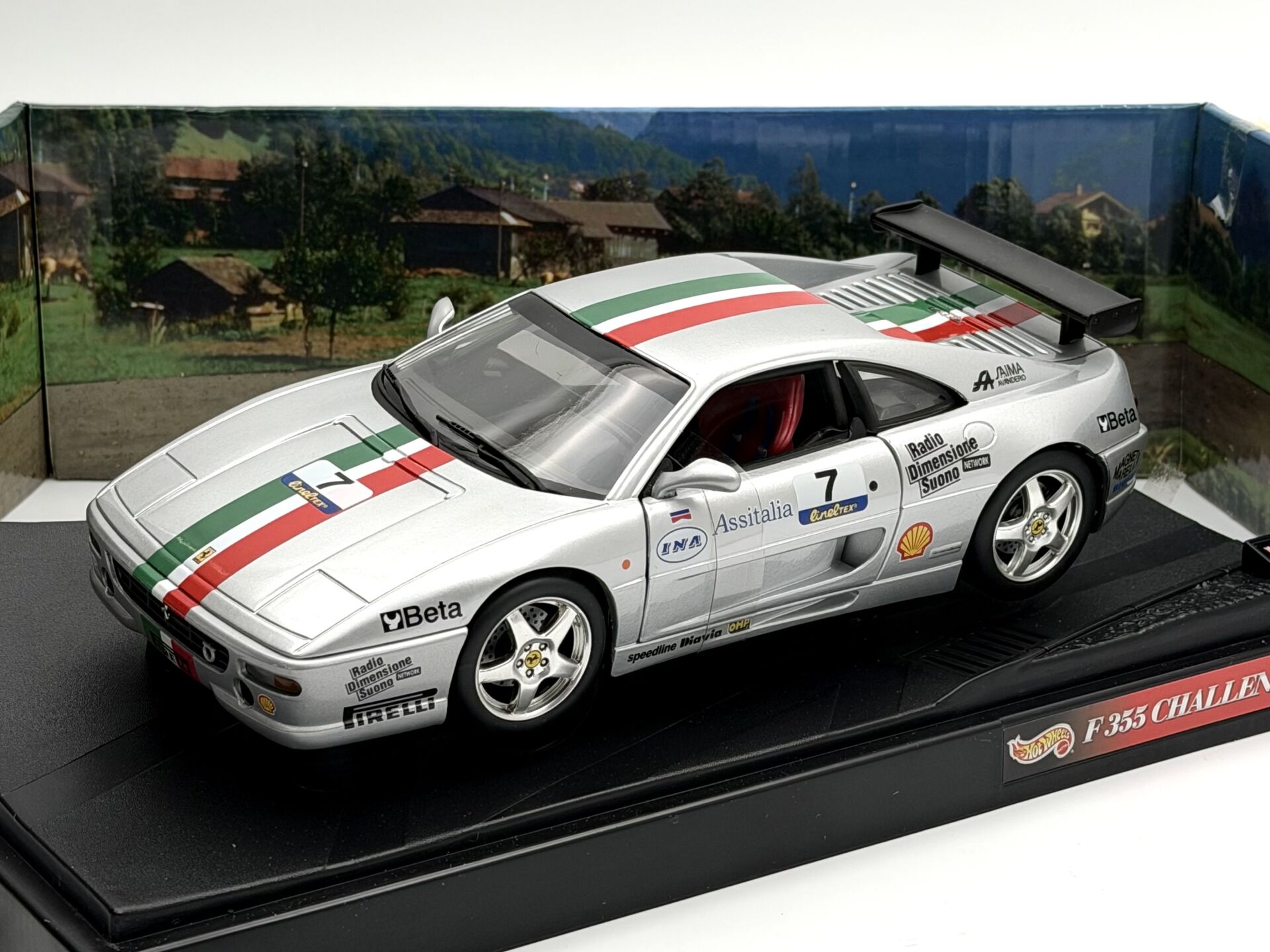 1:18 Ferrari F355 F1 Challenge 1995 Italian Flag - Hot Wheels