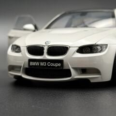 1:18 BMW M3 E92 Coupe Pearl White AÇIKLAMA - Kyosho