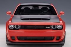 1:18 Dodge Challenger SRT Demon TorRed 71749 - Autoart