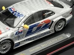 1:18 Mercedes-Benz CLK-DTM 2000 Schneider D2 - Maisto