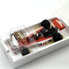 1:18 McLaren Ford M23 Jochen Mass 1976 Texaco - Minichamps
