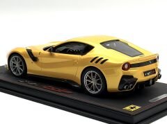 1:18 Ferrari F12 TDF 2015 Giallo Tristrato 199 pcs - BBR