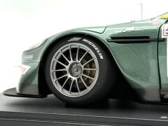 1:18 Aston Martin DBR9 Le Mans 2005 #59 Brabham 80507 - Autoart