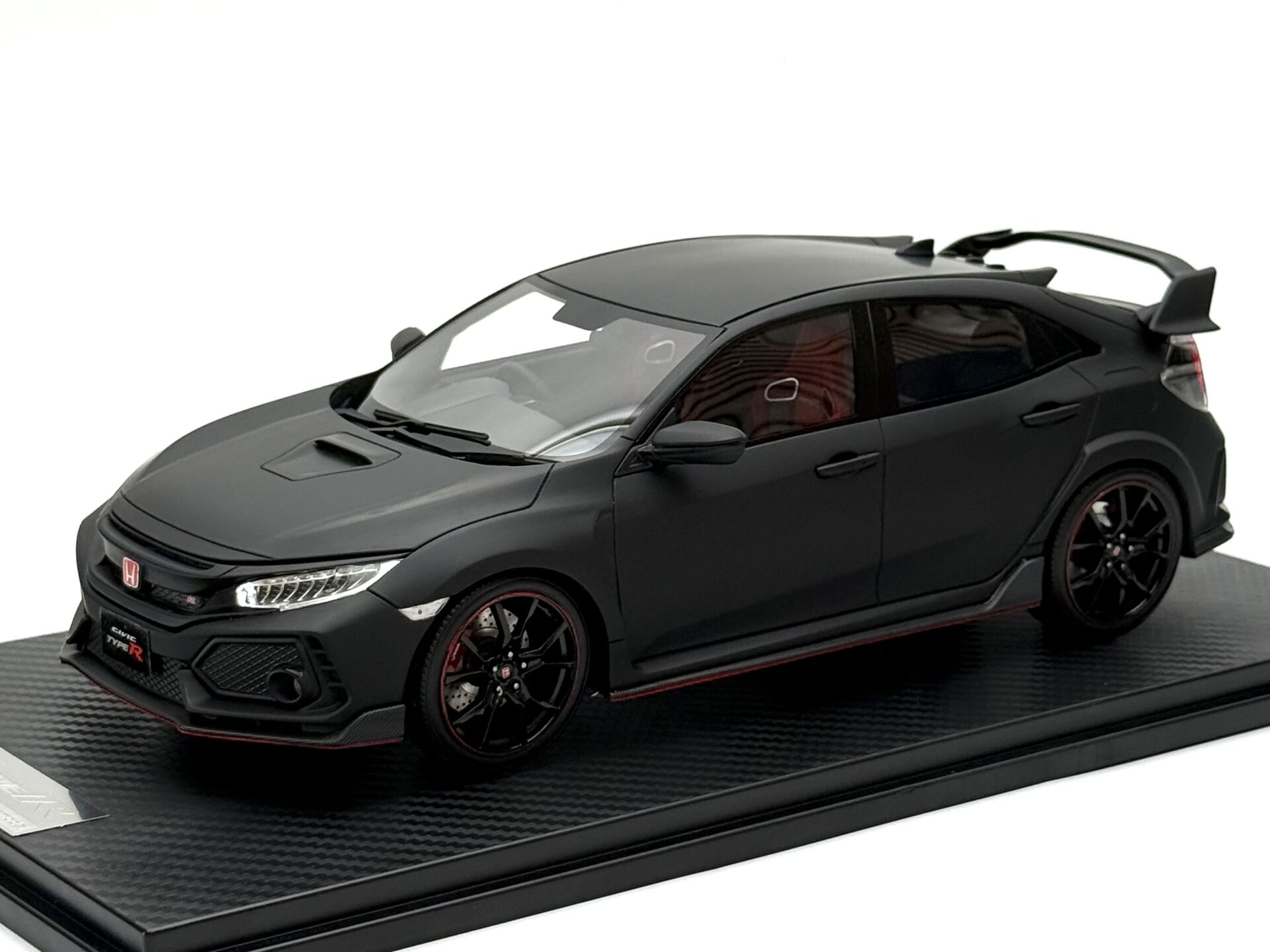 1:18 Honda Civic FK8 with Showcase Matte Black - One Model