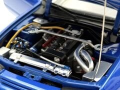 1:18 Nissan Skyline GT-R R32 Plain Body Bayside Blue '92 - Autoart