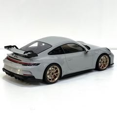 1:18 Porsche 911 992 GT3 Coupe 2021 Gold Wheels - Minichamps