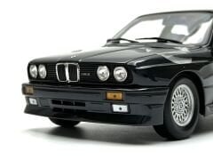 1:18 BMW M3 E30 Street Evo 1989 Blue Met - Minichamps