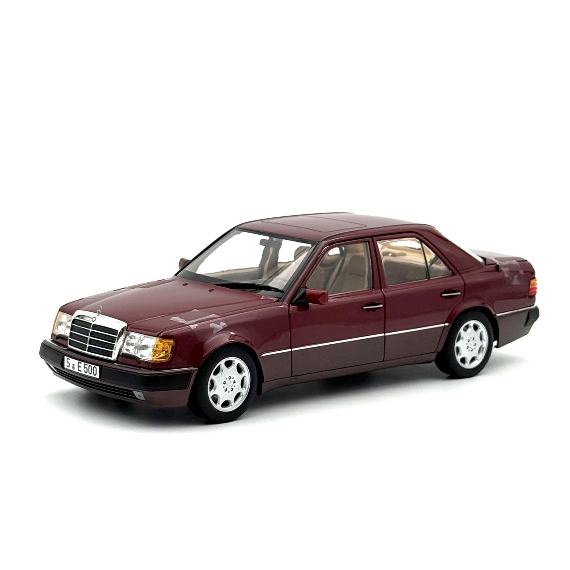 1:18 Mercedes-Benz 500 E W124 Red Met 1991 - Norev