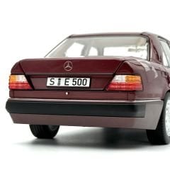 1:18 Mercedes-Benz 500 E W124 Red Met 1991 - Norev