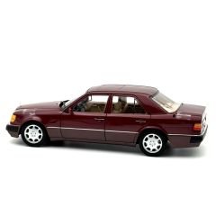 1:18 Mercedes-Benz 500 E W124 Red Met 1991 - Norev