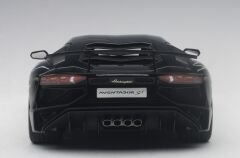 1:18 Lamborghini Aventador SV LP750-4 Gloss Black 74556 - Autoart
