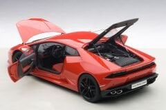 1:18 Lamborghini Huracan LP610-4 Red 2014- Autoart