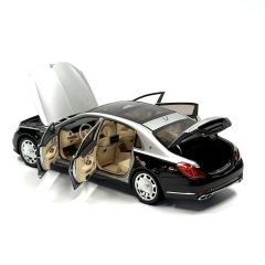 1:18 Mercedes-Maybach S Class S650 Black/Silver 2019 - Almost Real