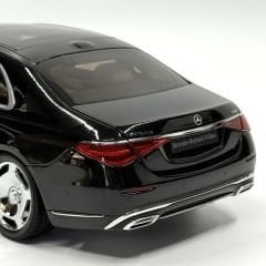 1:18 Mercedes-Maybach S Class S680 Black 2021 - Almost Real