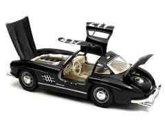 1:18 Mercedes-Benz 300SL Martı Kanat 417 - Burago İtalyan