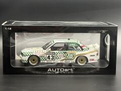 1:18 BMW M3 E30 Tic Tac DTM 1991 BERG - Autoart