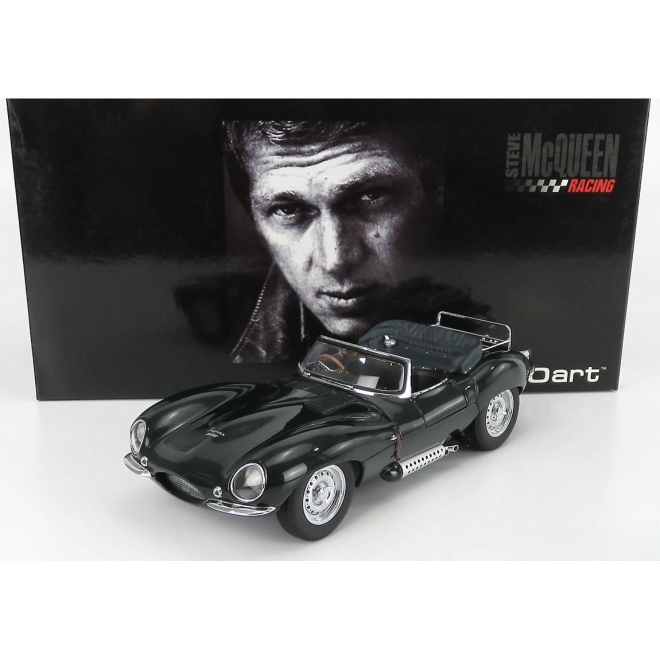 1:18 Jaguar XK SS Steve McQueen 1956 Green 73526 - Autoart