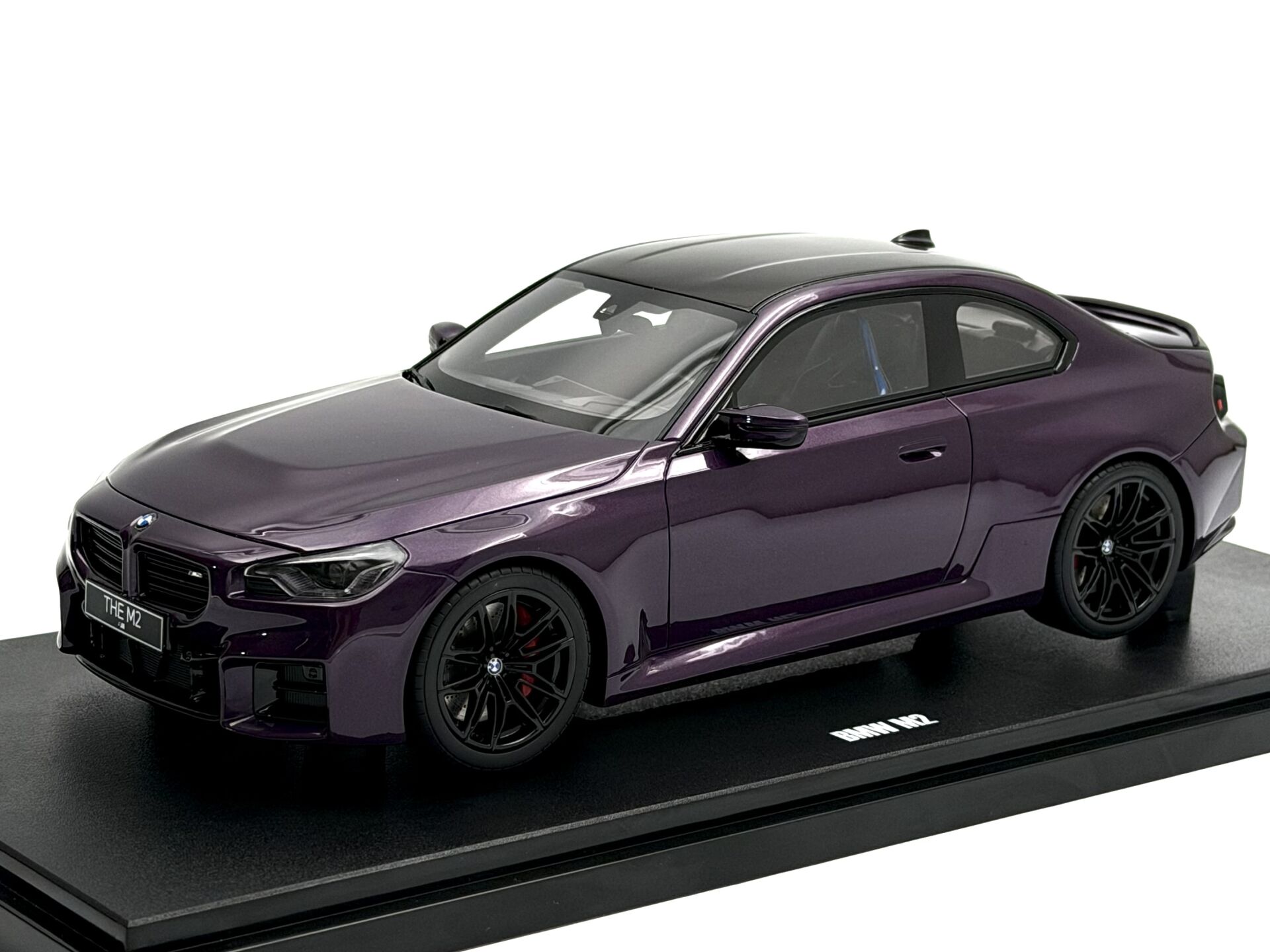 1:18 BMW M2 G87 Twilight Purple 2023 GT946 - GT Spirit