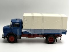 1:18 Mercedes-Benz L911 Truck 1966 Blue - Schuco