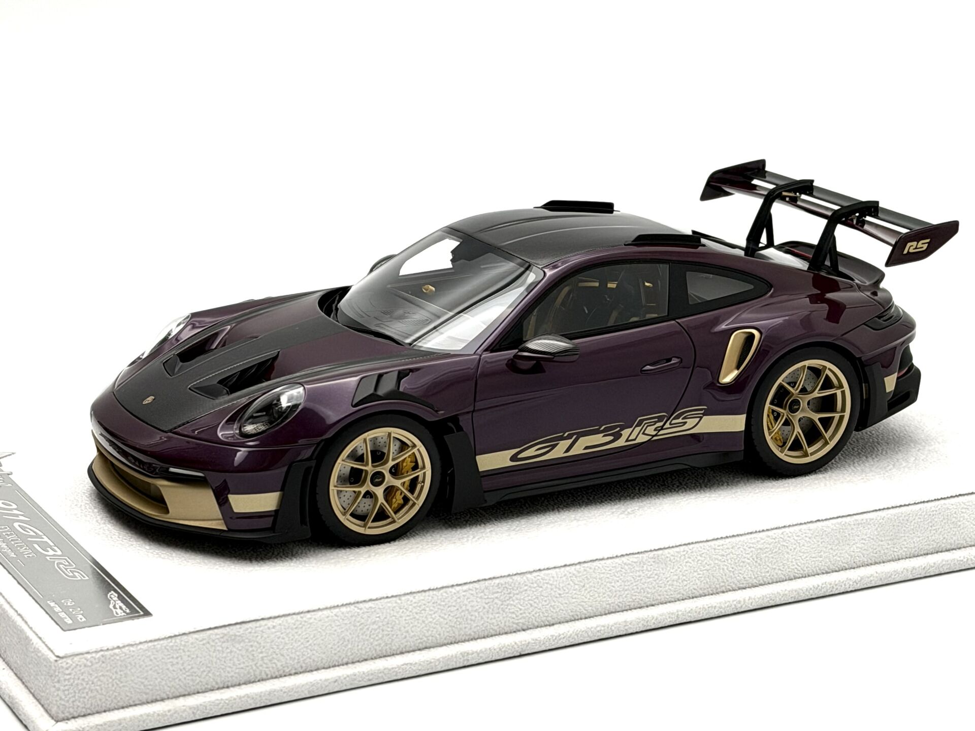 1:18 Porsche 911 992 GT3 RS Purple 20 pcs. - FuelMe