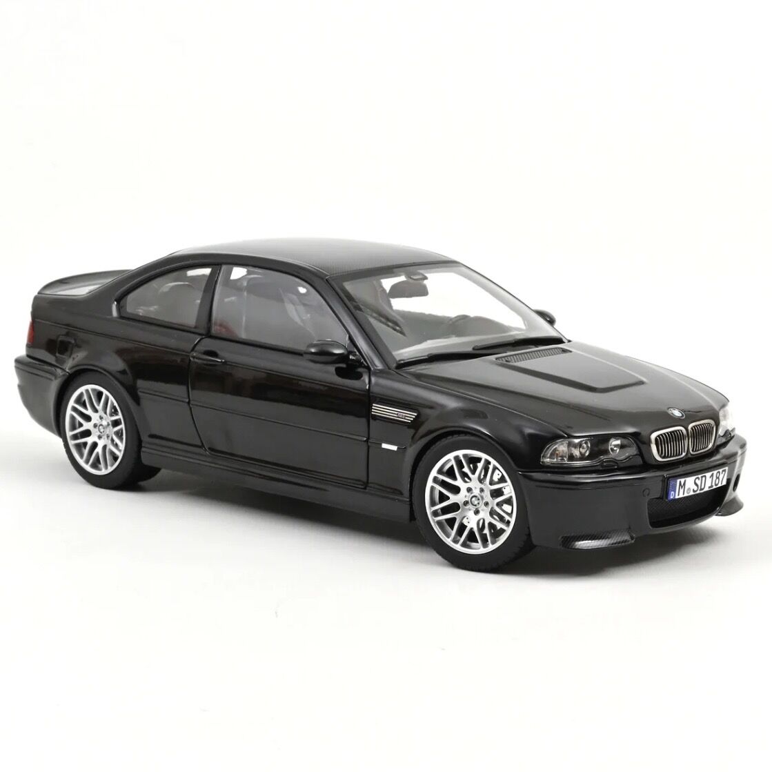 1:18 BMW M3 CSL E46 CSL Coupe 2003 Saphire Black - Norev