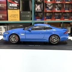 1:18 Jaguar XKR-S French Racing Blue 2011 73641 - Autoart