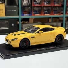 1:18 Aston Martin V12 Vantage S 2015 Yellow Tang 70252- Autoart