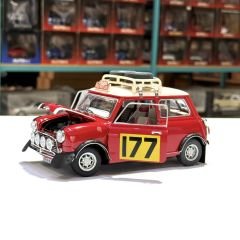 1:18 Morris Mini Cooper S Mk1 1967 Monte Carlo Winner - Kyosho