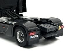 1:18 Mercedes-Benz Actros L Gigaspace 4x2 Black - NZG