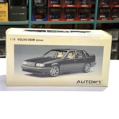 1:18 Volvo 850R Sedan 1996 Black 79502 - Autoart