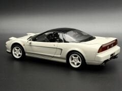 1:18 Honda NSX Type R White 1992 AÇIKLAMA - Kyosho