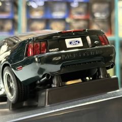 1:18 Ford Usa Mustang Bullit GT 2001 Green 72851 - Autoart