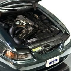 1:18 Ford Usa Mustang Bullit GT 2001 Green 72851 - Autoart