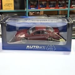 1:18 Ford Usa Mustang Bullit GT 2004 40. Yıl 72856 Crimson Red - Autoart