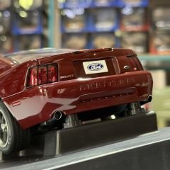 1:18 Ford Usa Mustang Bullit GT 2004 40. Yıl 72856 Crimson Red - Autoart