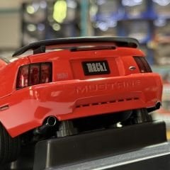 1:18 Ford Mustang Mach 1 2004 Competition Orange - Autoart
