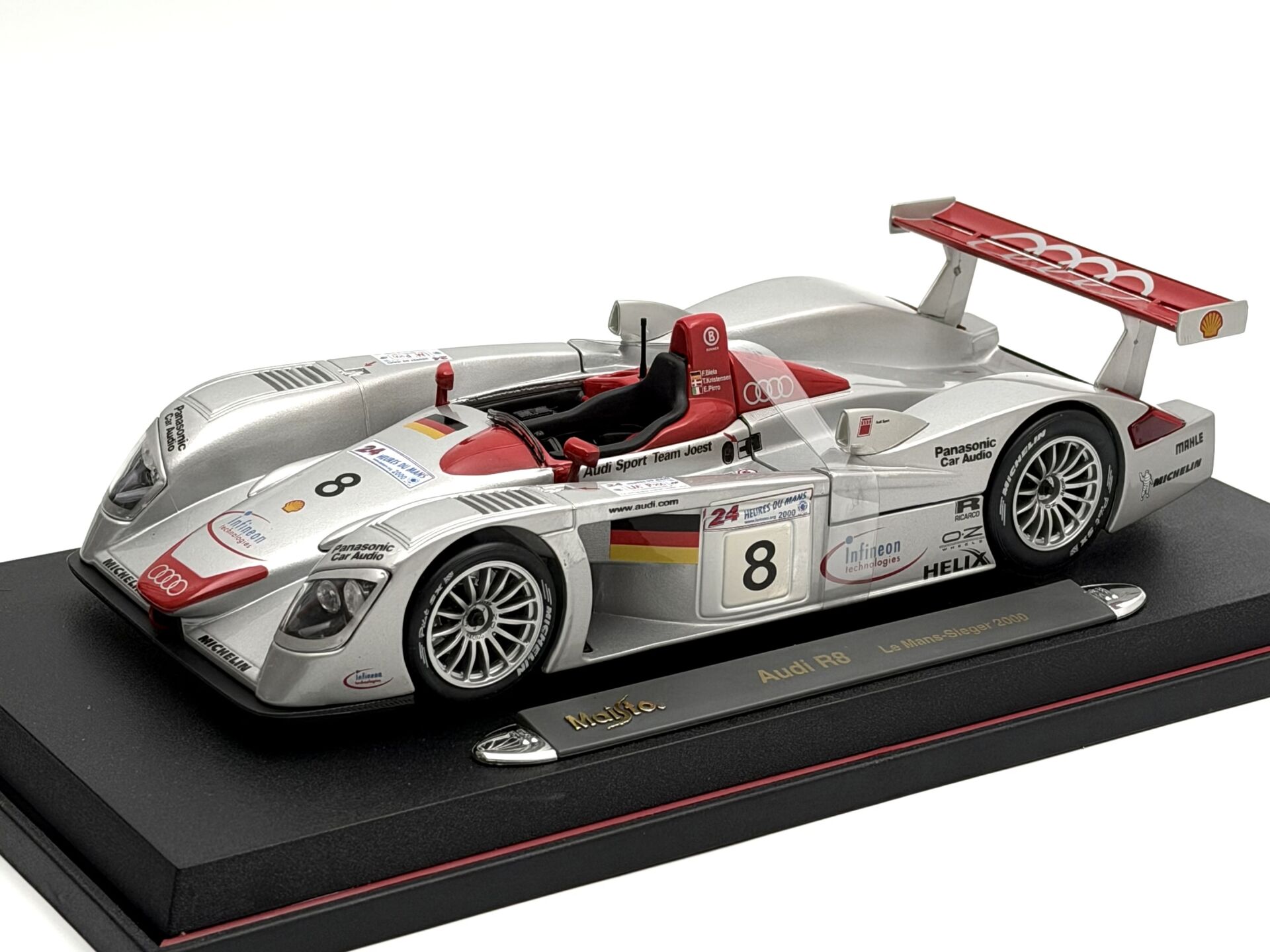 1:18 AUDI R8 Le Mans Winner 2000 - Maisto Tayland