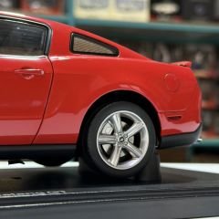 1:18 Ford Mustang GT Torch Red 2010 72913 - Autoart