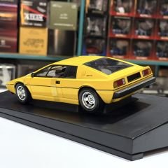 1:18 Lotus Esprit Type 79 1976 Yellow 75301 - Autoart