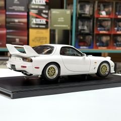 1:18 Mazda RX-7 (FD) Tuned Version Efini Pure White - Autoart