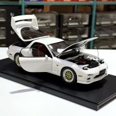 1:18 Mazda RX-7 (FD) Tuned Version Efini Pure White - Autoart