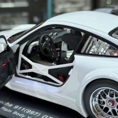 1:18 Porsche 911 997 GT3 RSR Plain Body 2008 80870 - Autoart