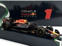1:18 Red Bull Racing RB18 Max Verstappen Abu Dhabi Winner 2022 - Minichamps